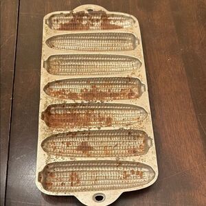 Rusty Vintage Wagner Cast Iron Cornbread Pan